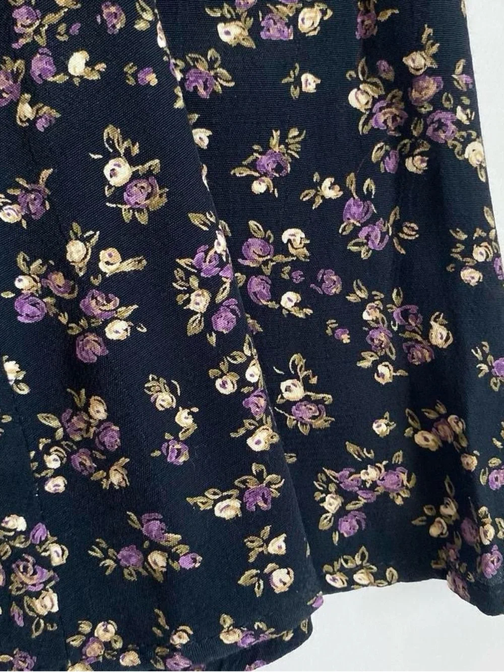 Vintage 90s floral mini skirt